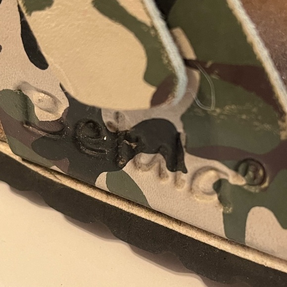 Birkenstock Betula Sz 41 L 10 camouflage Thong T Strap sandals - Picture 6 of 9